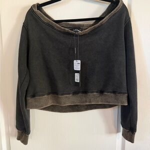 NWT Fashion Nova Charcoal “Sammie” Cropped Off the Shoulder Sweatshirt.  Size M
